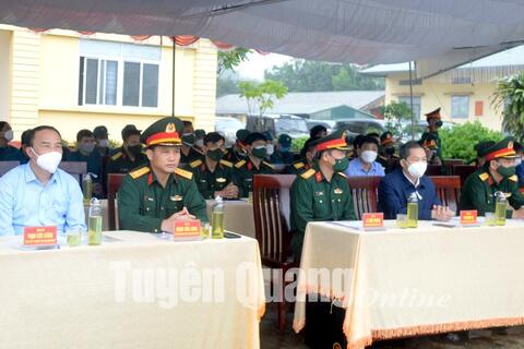 Huấn luyện điểm dân quân, tự vệ năm 2022 tại huyện Yên Sơn