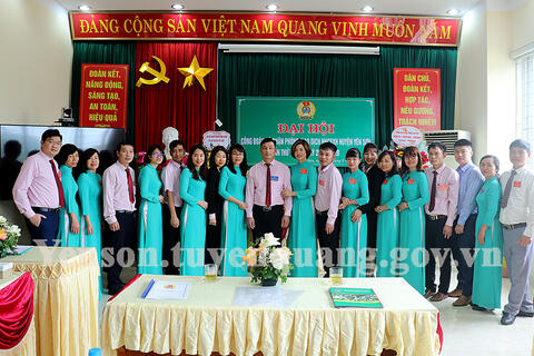 Đại hội công đoàn bộ phận phòng giao dịch NHCSXH huyện Yên Sơn lần thứ V, nhiệm kỳ 2023-2028