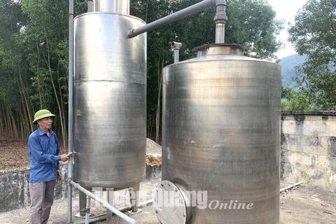 Xây dựng khẩn cấp công trình cấp nước sinh hoạt cho người dân xã Hoàng Khai