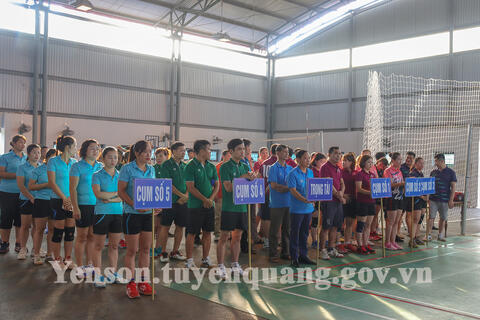 Giải bóng chuyền hơi công nhân viên chức lao động huyện Yên Sơn năm 2023