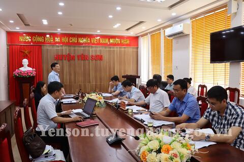 Đoàn khảo sát của Thường trực Hội đồng nhân dân tỉnh làm việc với huyện Yên Sơn về chương trình xây dựng nông thôn mới